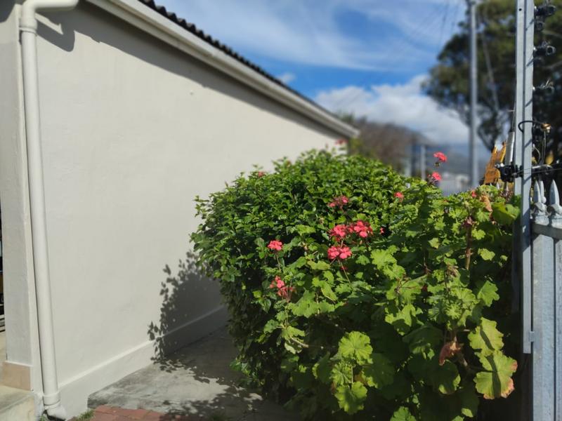 3 Bedroom Property for Sale in Maitland Western Cape